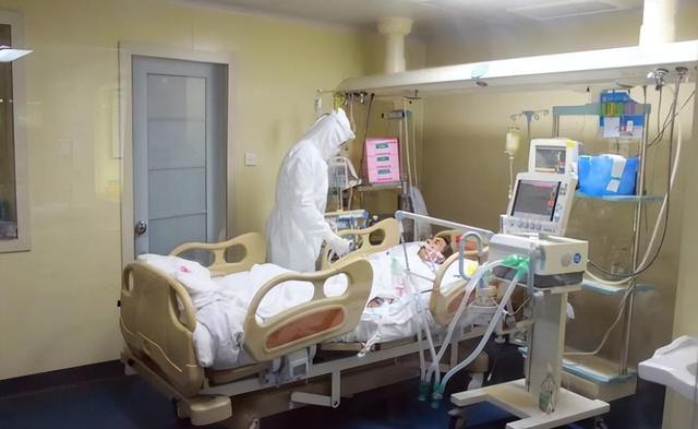 住院14天花掉234万烧钱式的ICU收费真的合理吗？开云 开云体育(图2)