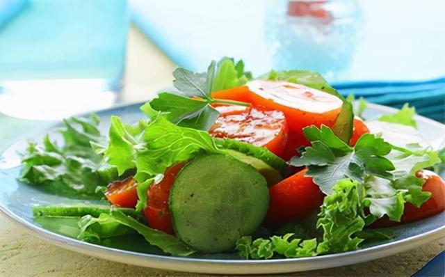 再次提醒Kaiyun 开云：60岁+的老人想要健康需避开这5个“养生误区”(图4)