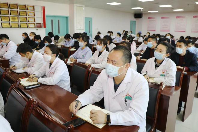 开云 开云体育渭南市妇幼保健院发出“春训”动员令 吹响2023年追赶超越新号角(图3)