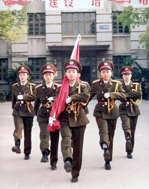 “大保健”3元一次!这所号称“皇家太”开云APP 开云官网入口的高校玩得有点花!(图15) “大保健”3元一次!这所号称“皇家太”开云APP 开云官网入口的高校玩得有点花!(图15)