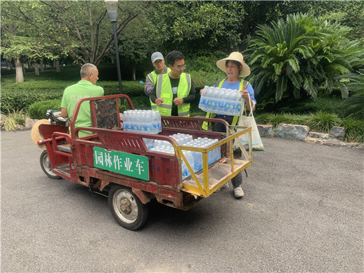 关爱到一线 慰问暖人心——王家墩公园开展“中医夏季防暑降温知识”讲座培训开云体育 Kaiyun.com 官网入口(图4)