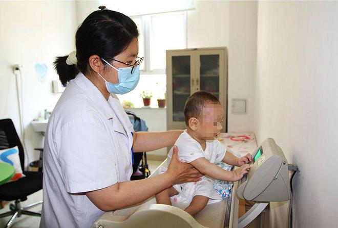 开云 开云体育官网泰安市妇幼保健院儿保科：多维度构筑健康网格助力婴幼儿健康成长(图2)