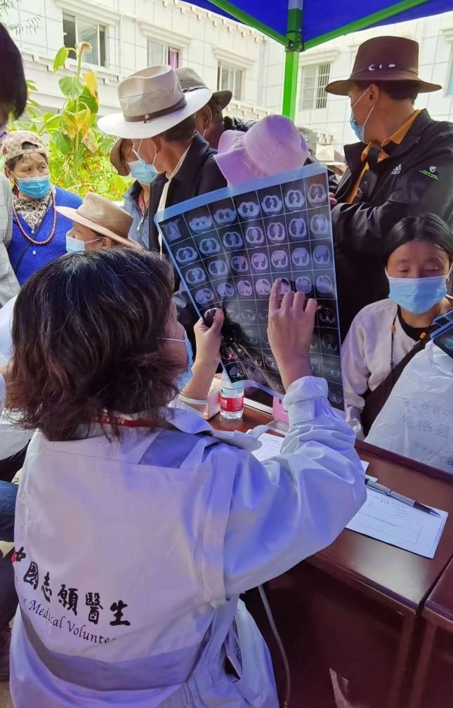 Kaiyun 开云天下 中国志愿医生：为偏远村庄留下“走不了的医疗队”(图9)