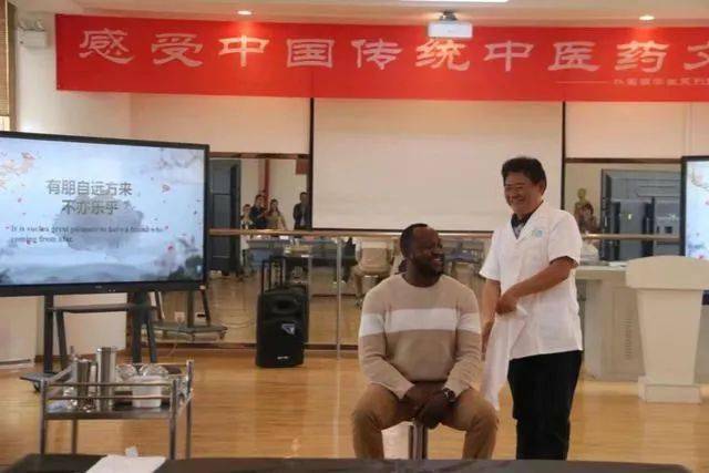 17国留学Kaiyun 开云体育生上一堂