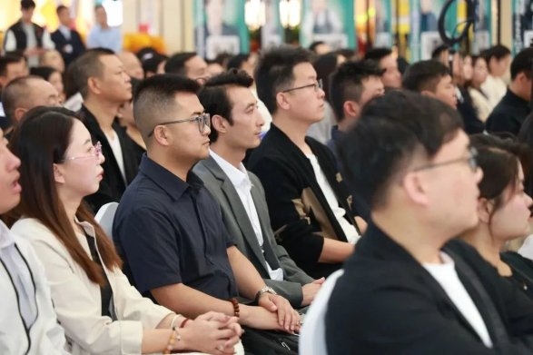 得高旺众 富氧中国 得高西北旗舰店开业典礼暨入开云 开云体育官网兰22周年庆(图2)