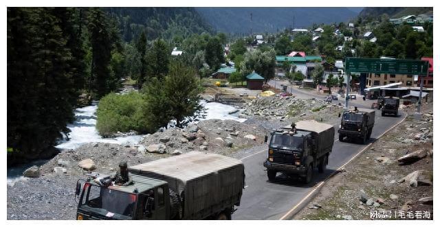 印Kaiyun 开云度要准备开战?大军出现异动大批弹药连夜运抵前线(图3) 印Kaiyun 开云度要准备开战?大军出现异动大批弹药连夜运抵前线(图3)