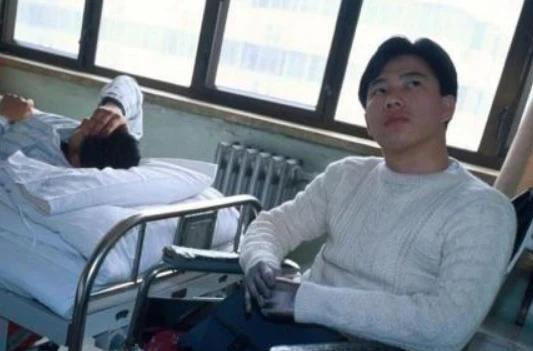 在路边捡到一条钥匙链他动了七次手术保住性命体重剩50斤开云APP 开云官网入口(图6)