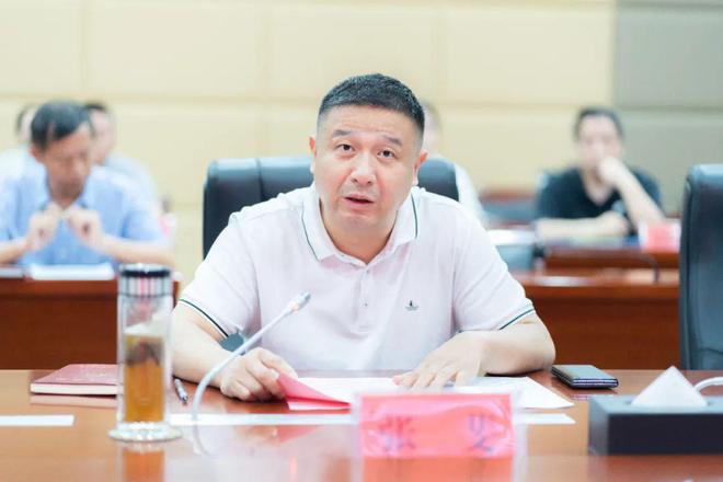 价值174Kaiyun 开云体育2万元!刘萌通过湖北省慈善总会北大校友公益基金向江夏捐赠医疗设备(图6) 价值174Kaiyun 开云体育2万元!刘萌通过湖北省慈善总会北大校友公益基金向江夏捐赠医疗设备(图6)