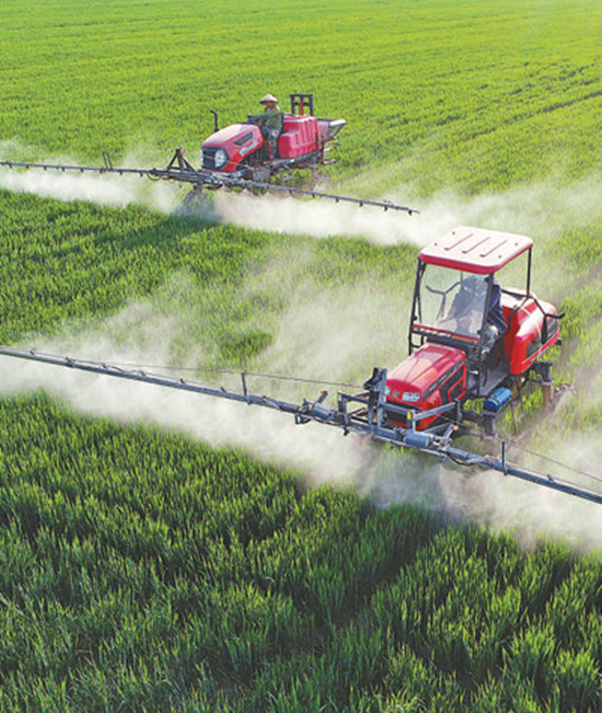 外眼看山东·央媒一周图片撷开云APP 开云官网入口英不误农时保春耕 开足马力生产忙(图2)