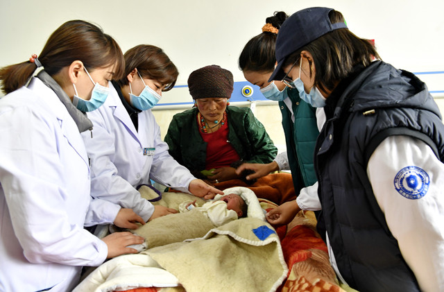 外眼看山东·央媒一周图片撷开云APP 开云官网入口英不误农时保春耕 开足马力生产忙(图15)