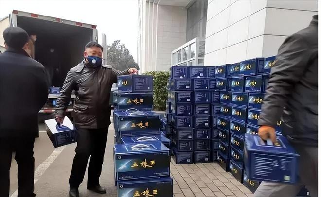 跌落神坛的五大保健品全都是妥妥的智商税开云体育 开云官网你吃过几种？(图18)