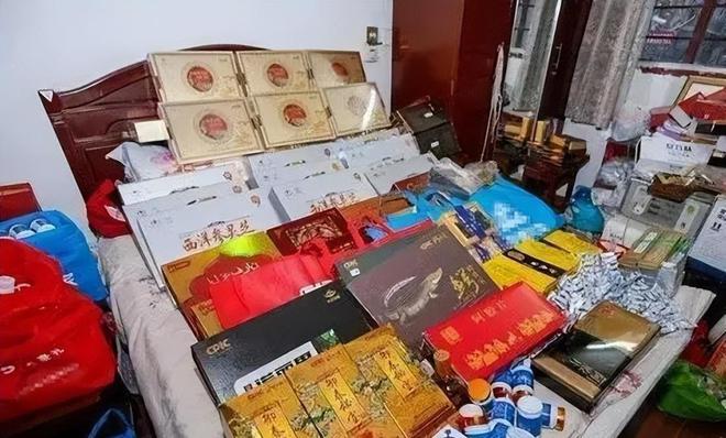 跌落神坛的五大保健品全都是妥妥的智商税开云体育 开云官网你吃过几种？(图46)